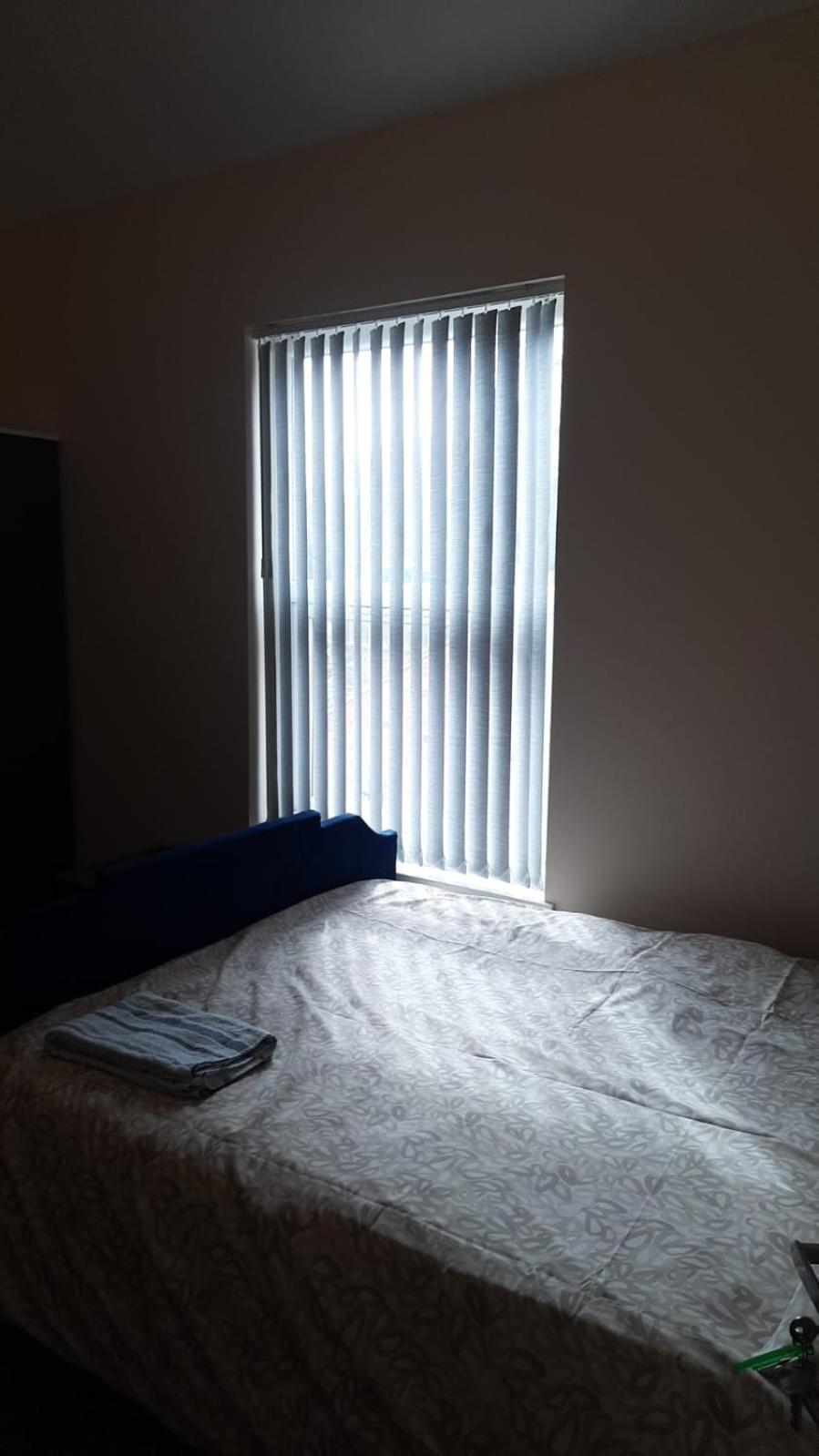 וואלסל Lovely Bedroom With Shared Kitchen & Bathroom Free Parking מראה חיצוני תמונה